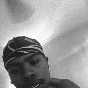 Benjamin Flores Jr. Instagram - 🎧🎧🎧 ON ‼️‼️‼️

NEW MUSIC WHAT D U THINK??? Yeaaaaaaaaaaaa ☔️🥤🫠

LISteN WiTh 🎧 4 BEst TYMee !!!! 

I PRomISe !¿ comment what u think of the song ⬇️ ⬇️ ⬇️ ⬇️