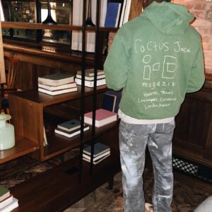 Bentley Green Instagram - 🍾