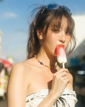 Benyapa Jeenprasom Instagram - it’s blazing hot!☀️🍉🥵