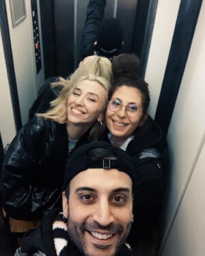 Berkay Tulumbacı Instagram - Güzel annemiz.. canımız ♥️ iyi ki doğdun sen..seni çok seviyoruz.. iyi ki doğmuşsun da herkes beni tanıma fırsatı bulm… falnbdnfnfn 🪬 @ftv1967
