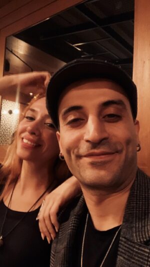 Berkay Tulumbacı Instagram - “Her Şey Fani”.. İçimizden geldi Sezen’den.. ne güzel söyledi sevgili.. sen hep söyle @ezgiigergin ..
sen de hep yaz sezen 🌟🌟
Siz de hep dinleyin 🖤🥂 #herşeyfani