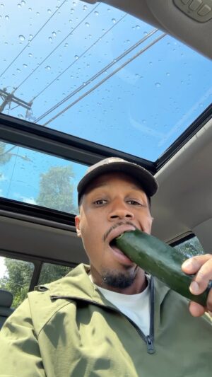 Bertram Williams Jr. Instagram - 👋🏾Hi my name is Bertram and I’m a nature whore. WBU