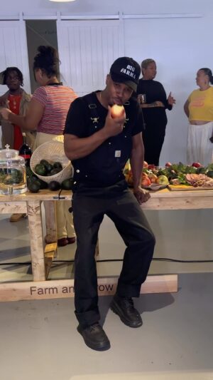 Bertram Williams Jr. Instagram - BIG FARMA 🍎
