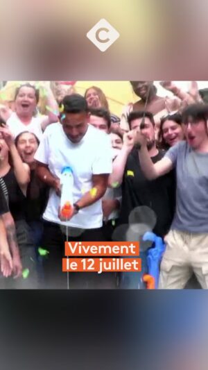 Bertrand Chameroy Instagram - 5 juillet, nos valises étaient prêtes, on devait partir en vacances, mais… 

L’ABC de @bertrand.cham dans #CàVous