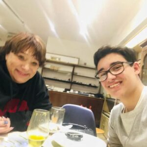 Betiana Blum Instagram - Tomando el té con Renzo