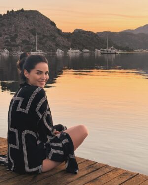 Betül Şahin Instagram - before sunrise🤍