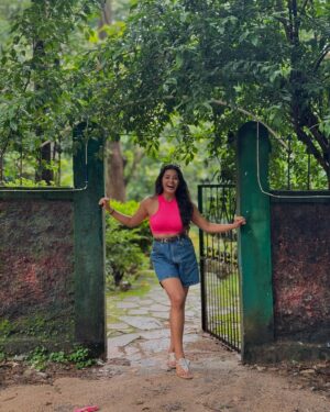 Bhaweeka Chaudhary Instagram - Raindrops gently fall on lush, emerald leaves, enhancing the vivid greenery and creating a serene symphony of nature’s beauty.