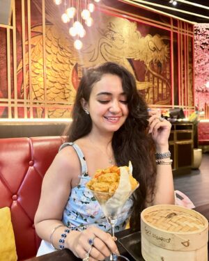 Bhoomika Mirchandani Instagram - A perfect day out with baby brother! 🤍🧿 @vivekahujaofficial