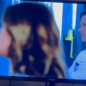 Bianca A. Santos Instagram - Thursdays became sacred! Thank you for tuning into @greysabc through the #Greys400 Finale! So grateful for the experience and the incredible talents I got to work with! 
•
*slides contain spoilers so catch up on Hulu if you know what’s good*