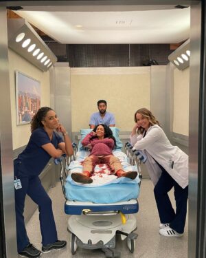 Bianca A. Santos Instagram - Thursdays became sacred! Thank you for tuning into @greysabc through the #Greys400 Finale! So grateful for the experience and the incredible talents I got to work with! 
•
*slides contain spoilers so catch up on Hulu if you know what’s good*