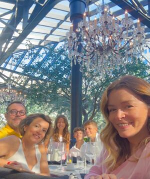 Bianca Castanho Instagram - West Palm Beach day 🌴 #familytime #summervacation