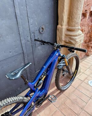 Bienve Aguado Alba Instagram - New ⚡️ beast !! @yt_industries #ytdecoy