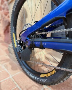 Bienve Aguado Alba Instagram - New ⚡️ beast !! @yt_industries #ytdecoy
