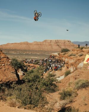 Bienve Aguado Alba Instagram - I guess 13 is my new lucky number.

[O] @syovanvliet @aledilullophotography #redbullrampage