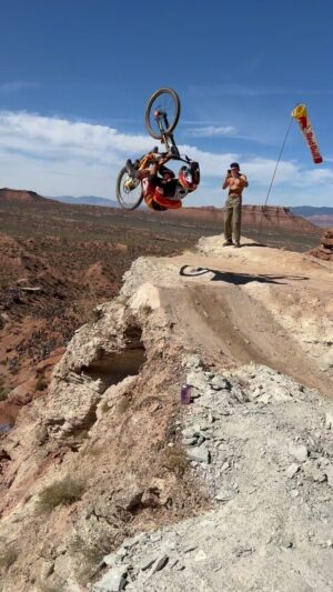 Bienve Aguado Alba Instagram - Just staying motivated while injured 🤗 #onemoreweekanditsgotimeagain 

Oh boy I can't wait to drop into Rampage 2024...