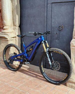 Bienve Aguado Alba Instagram - New ⚡️ beast !! @yt_industries #ytdecoy