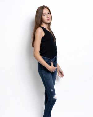 Bijan Ali Instagram - First Goal of 2022 - pursuing my modeling dreams! 

 ✅Kick Butt Photos
 ✅ Submitting to Agencies
❤️ Waiting For Replies🤞

📸Photo Credit  @jarrellelee 
💋HAMU Credit @ashlypaints 
.
.
.
#printmodel 
#teenmodel 
#middleeasternmodel 
#modelscout 
#modelagency 
#modelsearch