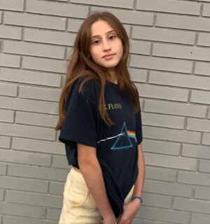 Bijan Ali Instagram - Somewhere on Ventura Blvd!  Just living my dreams!!
.
.
.
.
.
#blessedbeyondmeasure 
#childactor 
#teenactor 
#laactor
#redhairdontcare
#gingersnap
#chasingdreams 
#laindustrykid
#iambijanali
#onlyonebijan