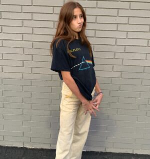 Bijan Ali Instagram - Somewhere on Ventura Blvd!  Just living my dreams!!
.
.
.
.
.
#blessedbeyondmeasure 
#childactor 
#teenactor 
#laactor
#redhairdontcare
#gingersnap
#chasingdreams 
#laindustrykid
#iambijanali
#onlyonebijan