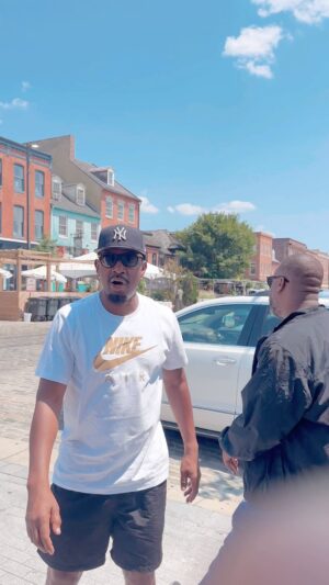 Bill Bellamy Instagram - #SundayFunday @billbellamy will run into anyone… look what happened when I ran into @robertglasper OMG!!’ One of my favorite artists!!!!! WTH!!!! Won’t He Do It!!! 💯💯💯💯💯…. Make sure you listen to his Music! It’s so dope !!! #baltimore #maryland #fellspoint  See everybody tonight @baltimorecomedy 4pm and 7pm !’nn