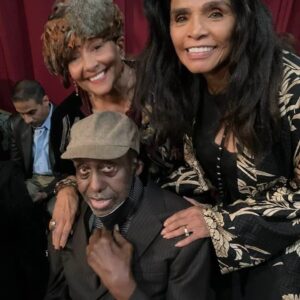 Bill Duke Instagram - The #IveKnownRiversFilmFestival honored the legendary actor, director and humanitarian #BillDuke with an award and an acknowledgement from the California Assembly, plus one of the original Black Panthers, artist #MohammedMubarak, presented a pianting to Bill. Also, the festival gave a nod to #MaxJulien of #TheMack by presenting to his wife #ArabellaChaversJulien, a certificate of appreciation from the festival. 

From all of us at Duke Media and the Duke Media Foundation. THANK YOU #TorrenceBrannonReese for a great festival and honoring these two deserving entertainment icons. And a special Thanks to #emiliemarieblake for her contributions to the industry as well, you also deserved your flowers. 

Thank you I've Known Rivers Film Festival and Torrence Brannon-Reese, it really lifted my spirit. Blessings! - Bill Duke

A full house with great music, tasty food and more entertainment icons in the audience...#garrettmorris, #FredaPayne #ScherriePayne, bond girl #gloriahendry, just to name a few. Also thanks to premiere photographers #alfredhaymond #DonnaDymally and #AngelaHoffman. #DukeMedia #DukeMediaFoundation 

 
#coribanks #ronbrewington #trevormitchell #blackicons #blackexcellence #entertainment @sydthewriter #hollywood #carlgilliard