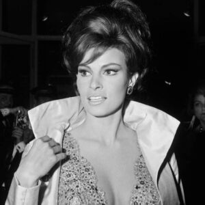 Bill Duke Instagram - We've lost another icon. Sending my Heartfelt Condolences to the Welch Family. #RaquelWelch was an amazingly talented actress, yet immensely underrated. Though beautiful, she also had substance underneath that beauty. Rest Well...Blessings! - Bill Duke

"Death is not the end, it's only the beginning of your next journey, filled with a restful peace, a soothing calm and a breathtaking guiding light to your personal eternity. Go now and soar with the angels, for your earthly work is done...well done." 

#talented #realbillduke #SexSymbol #icon #actress #60s #70s #OneMillionYearsBC #fantasticvoyage #ThreeMusketeers #kansascitybomber #author #comedian #entertainer #Hollywood #dukemediafoundation #coribanks444 @sydthewriter #mpjinews