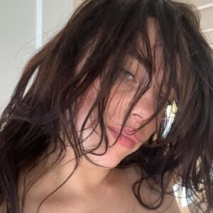 Billie Eilish Instagram - 🧨🧨