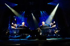 Billy Joel Instagram - Cardiff, Wales!
Goodnight!

#Billyjoel #Cardiff #Wales
📷Gareth Everett
Huw Evans Picture Agency