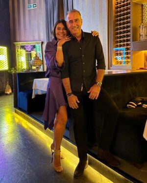 Binnaz Avcı Instagram - Çok sevdiklerimle olağanüstü bir geceydi hepinize çok teşekkür ederim @m_m_acar @ergunyildiz @elifgursavas @serdar_ssavas @gozdeozbir @aydannsener @nizamveral @dilekasici @gokmenasici @cumhurkaplan @korayyilmaz @cansuyagizzz @muge.ay1 🧿💙