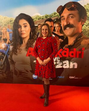 Birgül Ulusoy Instagram - @arapkadrivetarzan  #gala #sinema Bu filme değer katan herkese tüm kalbimle teşekkür ederim💫