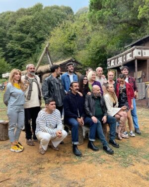 Birgül Ulusoy Instagram - Arap Kadri ve Tarzan 🎬 
Basın toplantısından bazı #anlar #sinema #rol #ekip