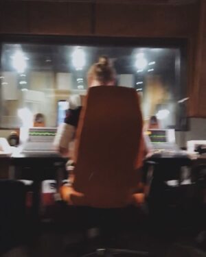 Black Milk Instagram - 🎚🎚This studio got me on my 70’s vibe and I luv it! Out in Germany tracking at @azfstudios. 🥁 @jrellehits 🎹 @aaron_abernathy
