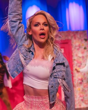Blair St. Clair Instagram - Missing this pink girlie today. 
Take me back to Harvard 💕