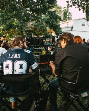 Blake Shelton Instagram - Comment a 🍻 if you've watched the "Pour Me A Drink"  video!!!!