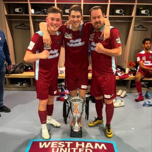 Bleu Landau Instagram - A DREAM COME TRUE😍⚒️
It still hasn’t sunk in, what an amazing experience to play at the bowl and to top it off with a goal!🔥 
Always thanks to @sellebrity_uk ❤️