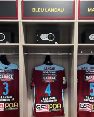Bleu Landau Instagram - A DREAM COME TRUE😍⚒️
It still hasn’t sunk in, what an amazing experience to play at the bowl and to top it off with a goal!🔥 
Always thanks to @sellebrity_uk ❤️