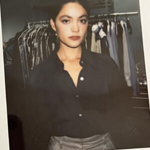 Blu Hunt Instagram - ‘The Dead Thing’ dir by @elrickane premieres tomorrow night @fantasiafestival ✨✨✨✨ here is a little sneak peak of Alex, my anxious avoidant queen 🫣🫶👀

& thanks for doing all the character looks with your Polaroid @kyliechavezgruss you’re the best 💄 💋