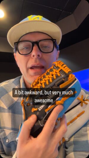 Bobby Bones Instagram - Really freaking cool. And thoughtful. Poke me!