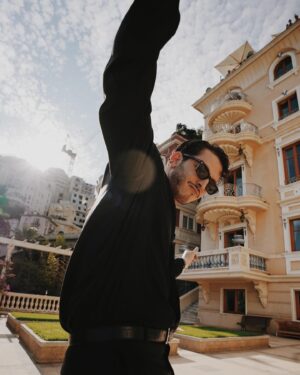 Boran Kuzum Instagram - formula1 takeover. 🏁
w. @jackliveshere_tr #davet
📷: @mertakay