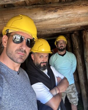 Boris Valábik Instagram - Traja fárači @cekovskym @durosoko
#štôlňajozef