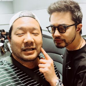 Boy Trai Bhumiratna Instagram - เป็นค่ำคืนดีๆ และความสุข เห็นความรักในบทเพลง เห็นความตั้งใจอันเปี่ยมล้น และผู้คนที่รักเขามารวมกันอยู่ที่นี่ และแน่นอน คงเป็นอีกวันที่เขาหล่อที่สุดในงาน ยินดีด้วยนะครับคุณว่าน 
#ลองไทม์โนคอน 
#Soloist5 #20ปีเต็มที่สิวะ