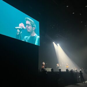 Boy Trai Bhumiratna Instagram - เป็นค่ำคืนดีๆ และความสุข เห็นความรักในบทเพลง เห็นความตั้งใจอันเปี่ยมล้น และผู้คนที่รักเขามารวมกันอยู่ที่นี่ และแน่นอน คงเป็นอีกวันที่เขาหล่อที่สุดในงาน ยินดีด้วยนะครับคุณว่าน 
#ลองไทม์โนคอน 
#Soloist5 #20ปีเต็มที่สิวะ