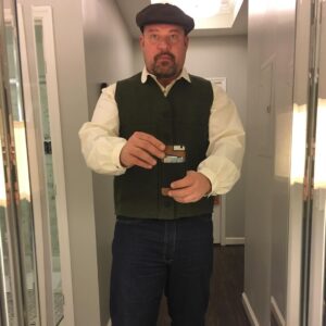 Brad William Henke Instagram - I’M in ATLANTA- taking myself to dinner - thanks to @thejimmycase for my phone case!  Makes me not lose my wallet everyday 😇. This is a style I am inventing - part @peakyblindersofficial part @outlander_starz = BRAD’s STYLE 🎩
