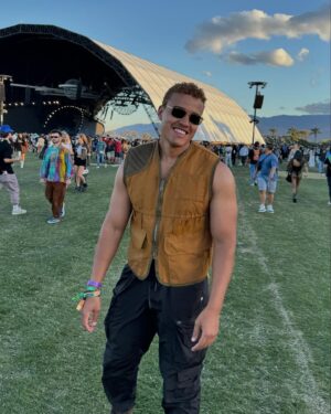Bradley Constant Instagram - Lettin the posts flyy 🦂