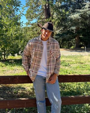Bradley Constant Instagram - Cowboy for life 🤠