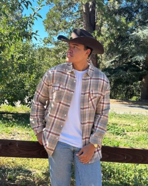 Bradley Constant Instagram - Cowboy for life 🤠
