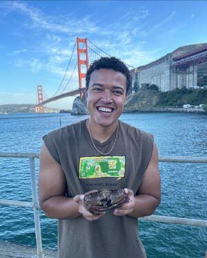 Bradley Constant Instagram - Celebrated my birthday over the weekend 🎂 I woke up only wanting one thing, to catch a crab…. AND WE DID 

It’s the small things that make you smile the most🦀

Thank you everyone for all the birthday love sent my way. I’m grateful for this life and all the wonderful people in it. Love y’all!! 

P.S. - Craig the crab is safe and was returned safely to his sea family