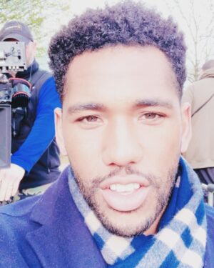 Brandon Mychal Smith Instagram - “Make Your Challenge” #Marathon