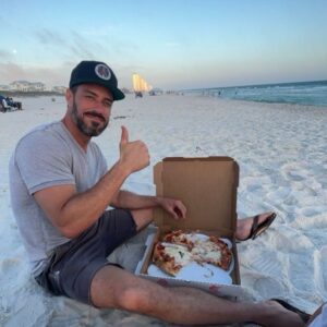 Brandon Quinn Instagram - Crunchy pizza anyone?