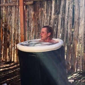 Brendan Fehr Instagram - #ColdTubConfessions Episode 19
Note: any filter or aesthetic added including my typical VHS tape made the video glitch in and out. Couldn’t figure out so here’s a ‘naked’ version